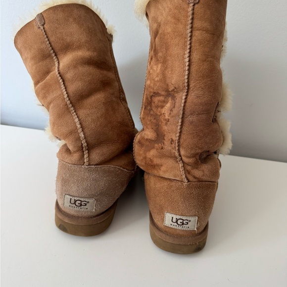 UGG Bailey Button Boots - Picture 2 of 4